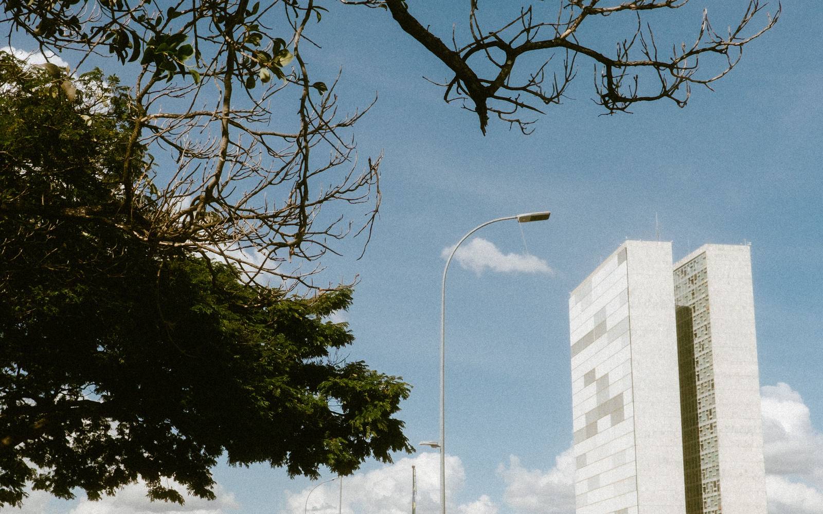 Congresso derruba vetos de Lula à LDO e acirra crise com o Planalto
