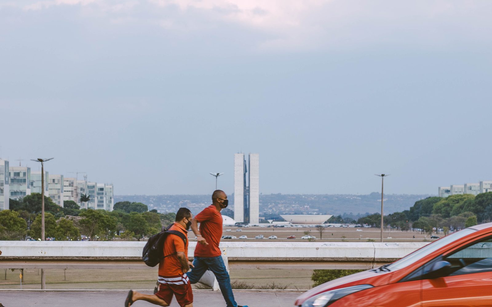 DF registra superávit fiscal e maior geração de empregos formais desde 2020 no acumulado até maio